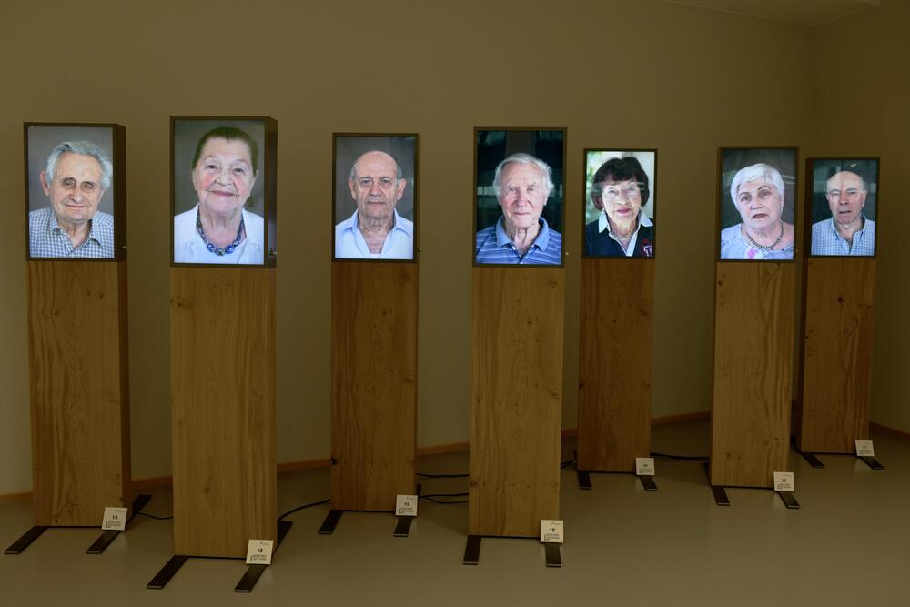 Bild von der Seite „Memories, Ausstellung im Willy-Brandt-Haus Berlin“